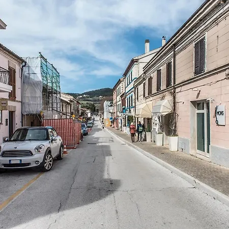 S292- Sirolo, Delizioso Monolocale In Centro شقة سيرولو